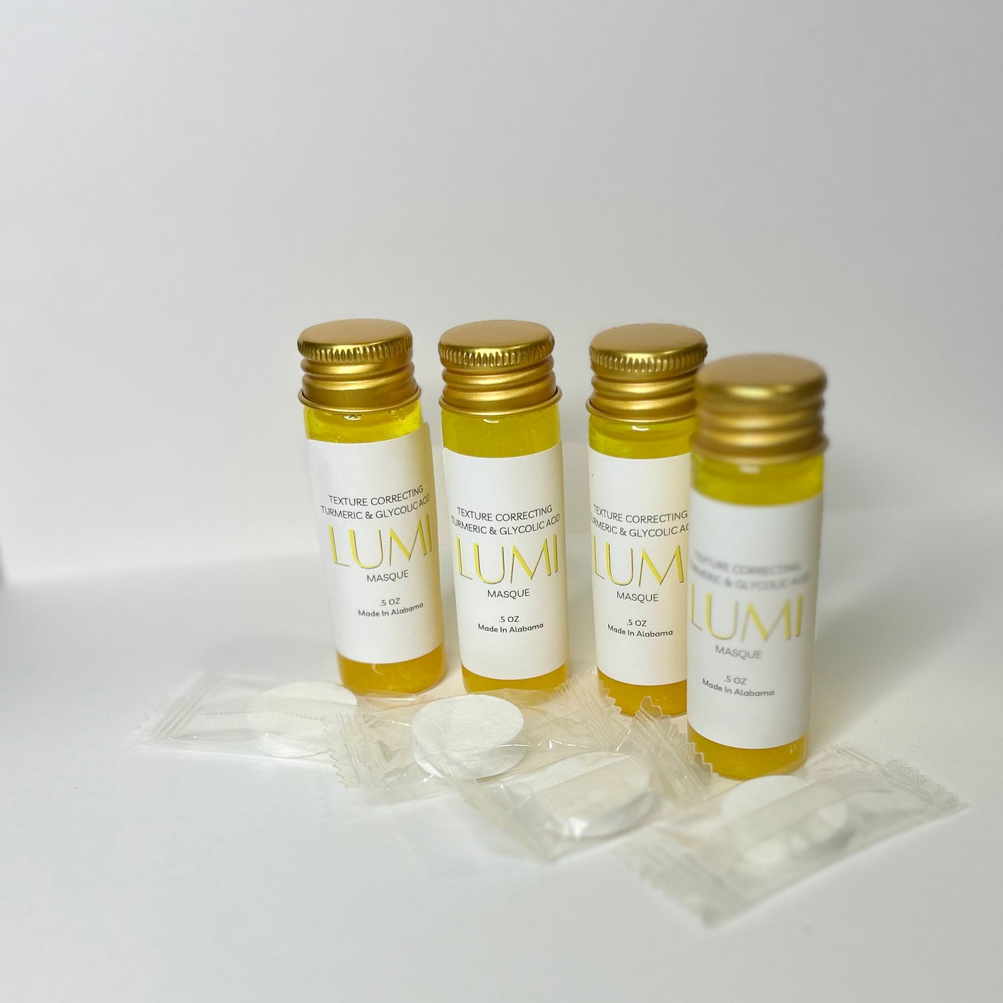‘LUMI’ Texture Correcting
Turmeric & Glycolic Acid Masque